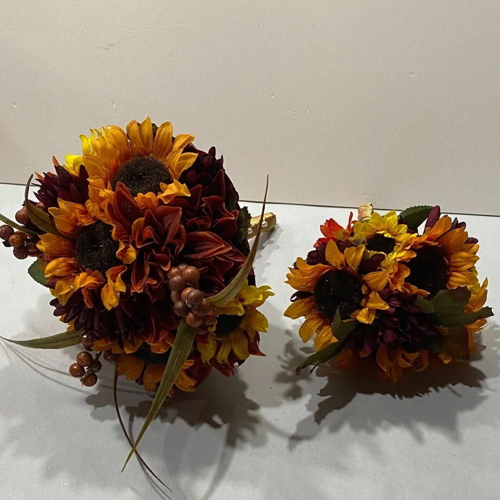 Sunflower and Berry Bouquet - Autumn Colors